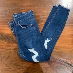 🌵3/$15 🌵 Wild fable hi rise skinny / 8